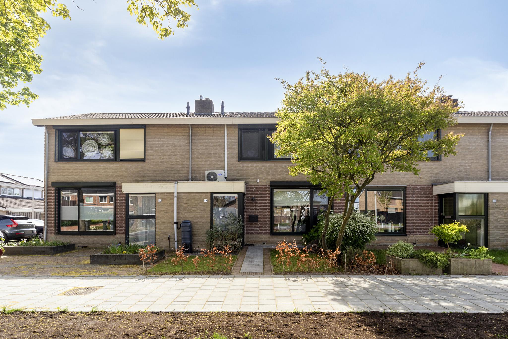 de Leemput 19
